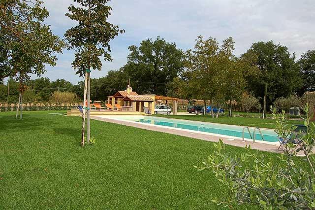 Casavacanze Sant'Eugenia Attigliano Esterno foto